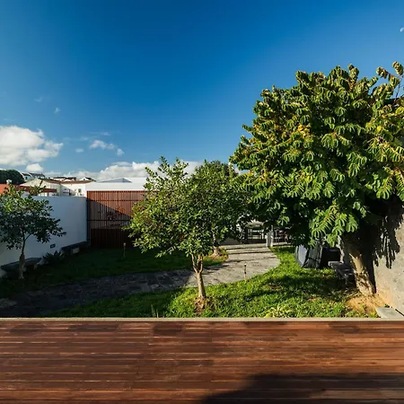 Rock & Rest Tatil Evi Ribeira Grande